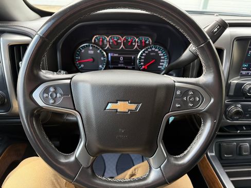 Used 2017 Chevrolet Silverado 1500 LTZ image 27