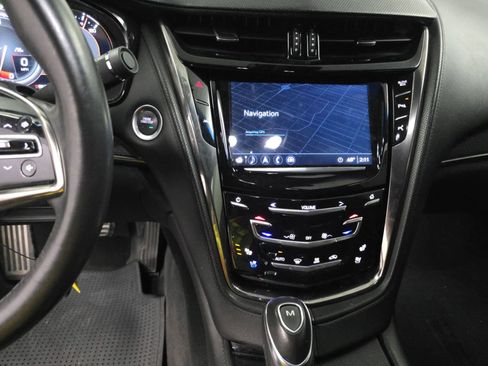 Used 2017 Cadillac CTS V w/ Luxury Package image 9