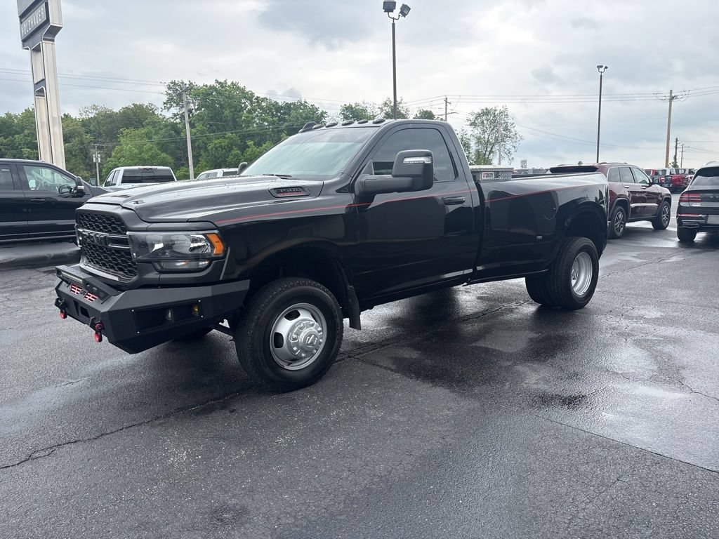 Used 2024 RAM 3500 Tradesman AWD/4WD image 4