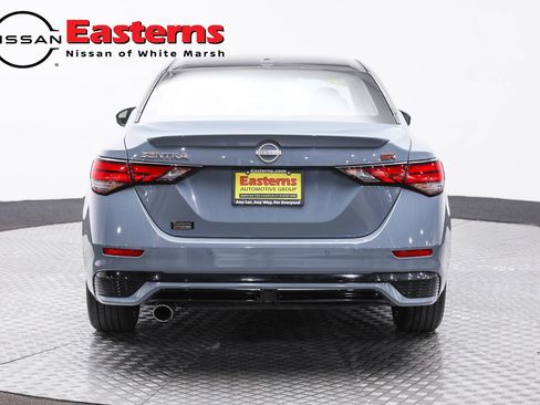 Used 2024 Nissan Sentra SR FWD image 6