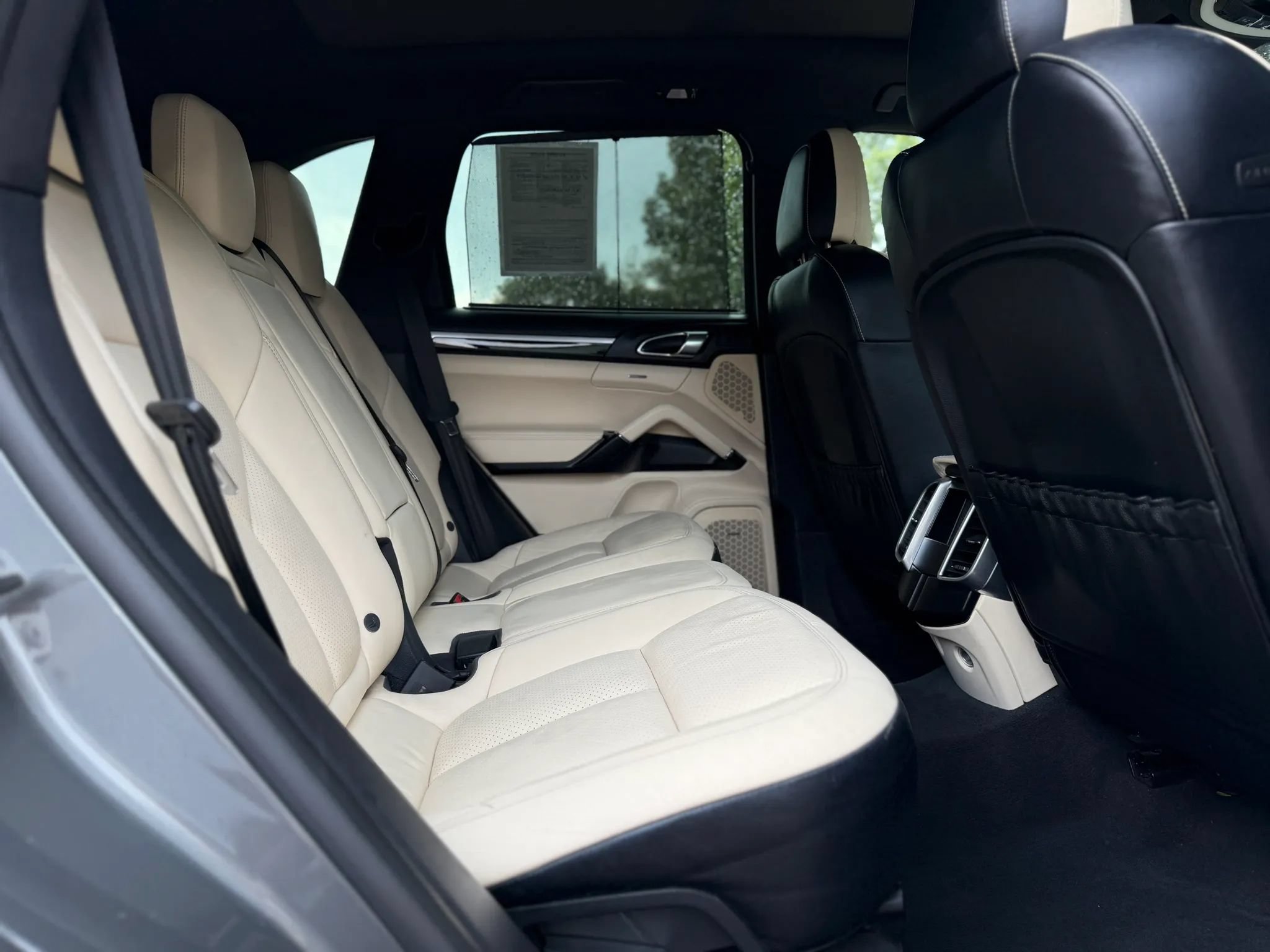 Used 2016 Porsche Cayenne S AWD/4WD image 34