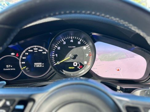 Used 2019 Porsche Cayenne E-Hybrid image 29