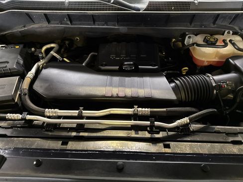 Used 2022 Chevrolet Silverado 1500 Custom image 26