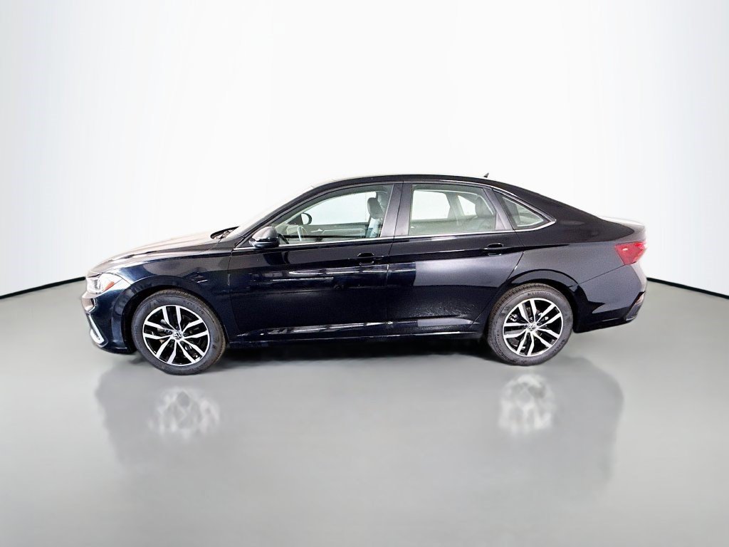 Used 2025 Volkswagen Jetta SE FWD image 6