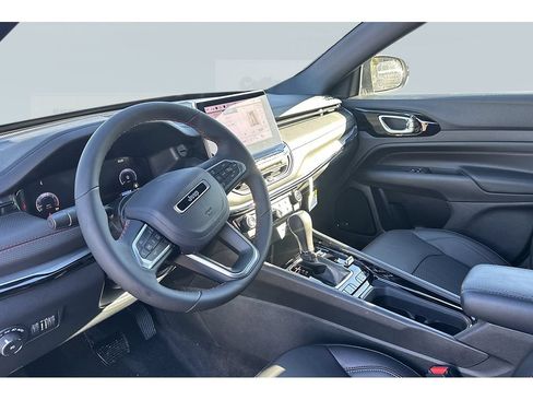 New 2026 Jeep Compass Trailhawk w/ Sun, Sound & Navigation Group AWD/4WD image 11