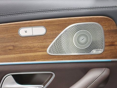 Used 2022 Mercedes-Benz GLE 580 4MATIC image 43