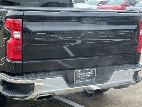 Used 2019 Chevrolet Silverado 1500 LT w/ Texas Edition image 6