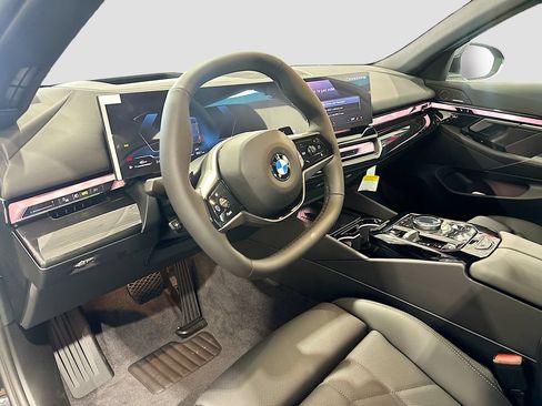 New 2027 BMW 530i xDrive w/ Premium Package AWD/4WD image 9