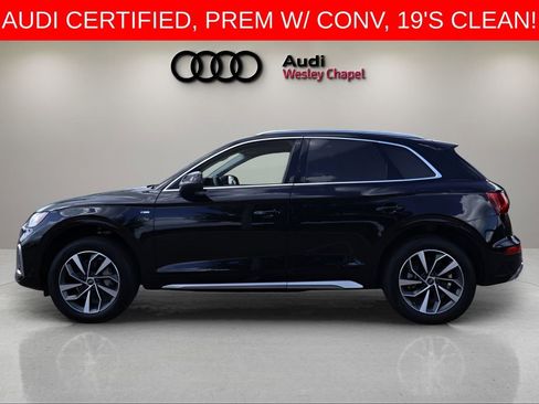 Used 2023 Audi Q5 2.0T Premium w/ Convenience Package AWD/4WD image 2