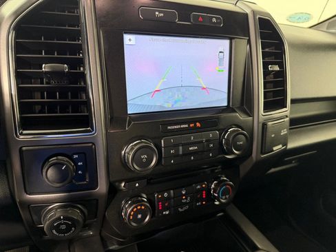 Used 2018 Ford F150 XLT w/ Equipment Group 302A Luxury AWD/4WD image 16