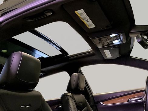 Used 2019 Cadillac XT5 Platinum image 26