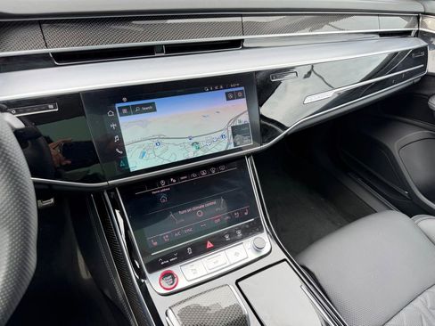 Used 2023 Audi S8 w/ S8 Comfort Plus Package AWD/4WD image 28
