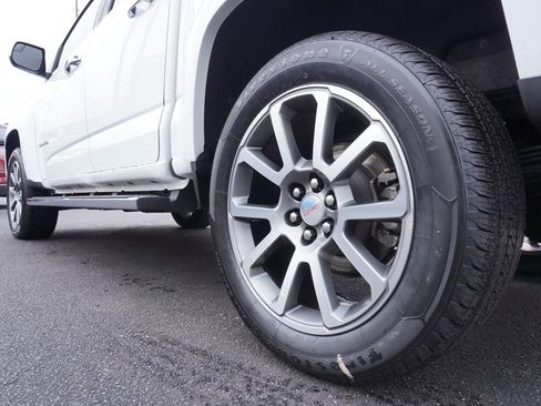 Certified 2020 GMC Canyon Denali image 6