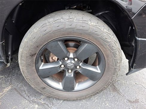 Used 2018 RAM 1500 Big Horn image 8