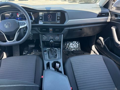 Certified 2023 Volkswagen Jetta S FWD image 19