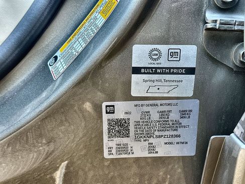 Certified 2023 GMC Acadia Denali w/ Denali Technology Package image 33