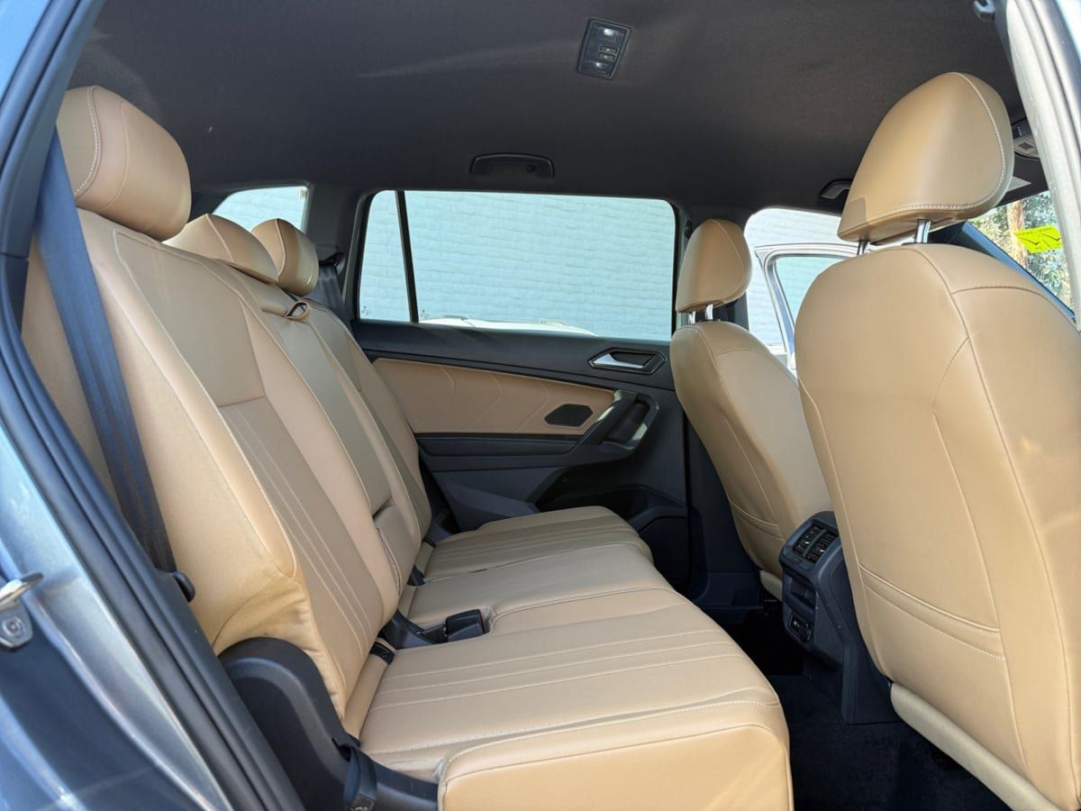 Used 2022 Volkswagen Tiguan SE FWD image 16