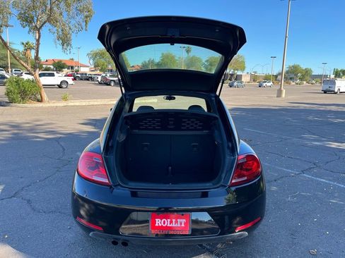 Used 2016 Volkswagen Beetle 1.8T Classic image 12