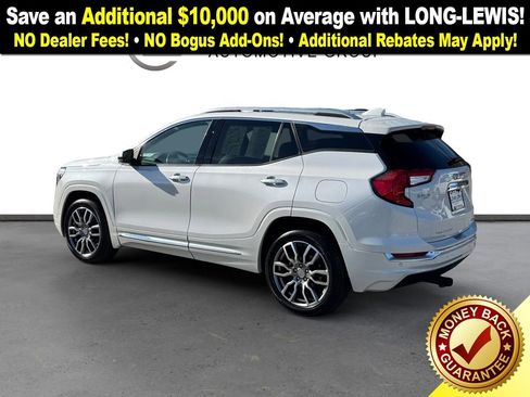 Used 2022 GMC Terrain Denali w/ Denali Premium Package image 4