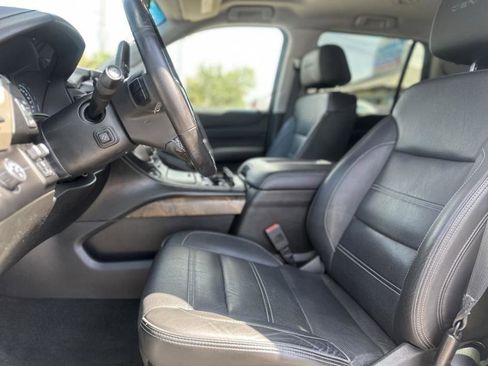 Used 2018 GMC Yukon Denali image 16