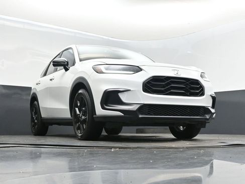 Used 2024 Honda HR-V Sport image 44