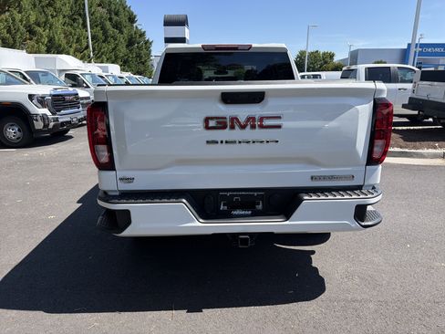 Used 2023 GMC Sierra 1500 Elevation AWD/4WD image 9
