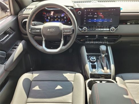 New 2025 Chevrolet Colorado Z71 w/ Technology Package image 17