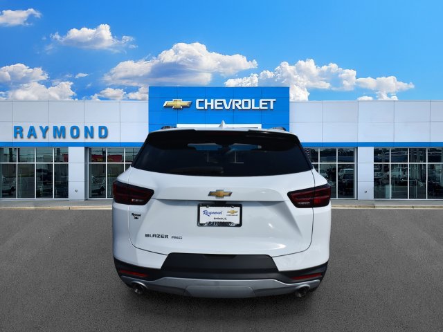 New 2026 Chevrolet Blazer LT w/ Sound & Technology Package AWD/4WD image 5