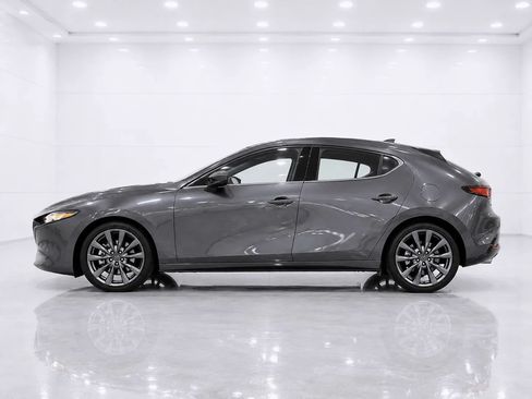 Used 2023 MAZDA MAZDA3 s FWD image 2