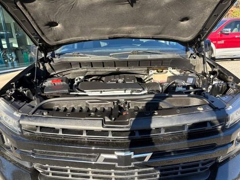 Used 2020 Chevrolet Silverado 1500 RST w/ RST Value Package image 39