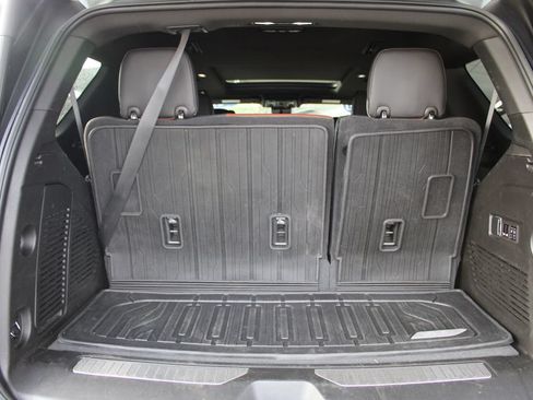 Used 2023 GMC Yukon Denali Ultimate w/ LPO, Floor Liner Package AWD/4WD image 64