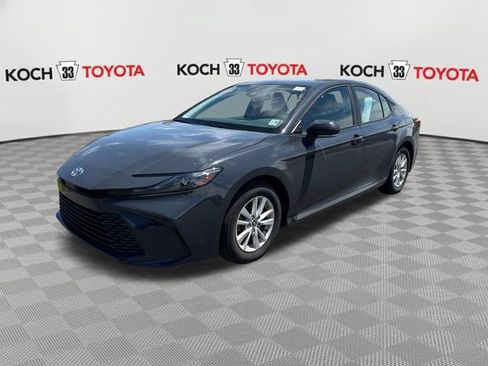 Used 2025 Toyota Camry LE FWD image 3