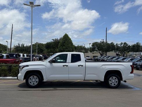 Certified 2022 Toyota Tundra SR w/ SR Tow Package RWD image 4