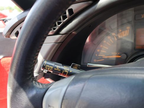 Used 1990 Chevrolet Corvette ZR-1 image 19