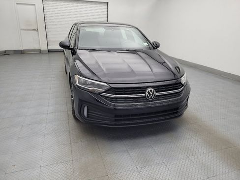 Used 2023 Volkswagen Jetta Sport image 14