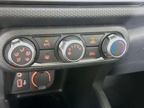 Used 2023 Nissan Kicks S image 22