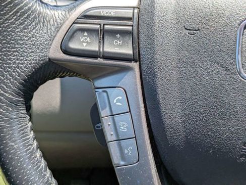 Used 2016 Honda Odyssey EX-L image 27