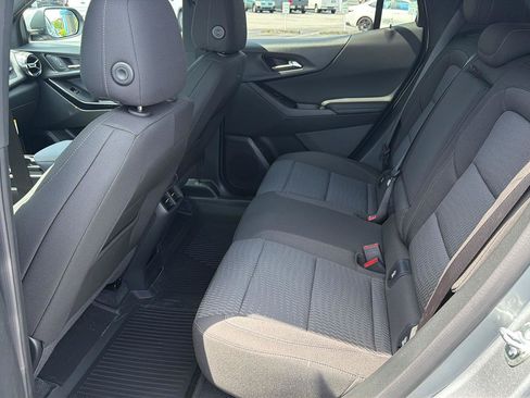 New 2026 Chevrolet Equinox LT FWD image 11