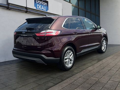 Certified 2024 Ford Edge SEL w/ Convenience Package AWD/4WD image 3