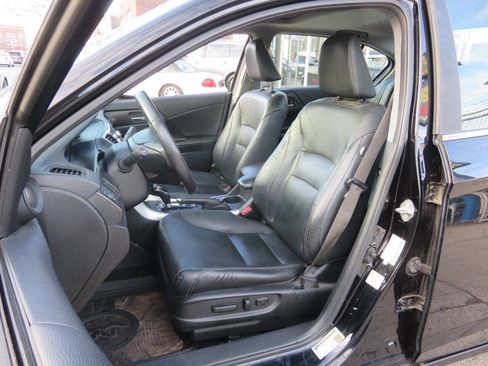 Used 2014 Honda Accord EX-L image 10