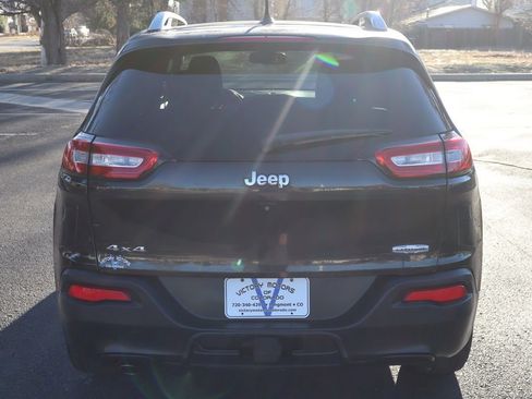 Used 2015 Jeep Cherokee Latitude image 6
