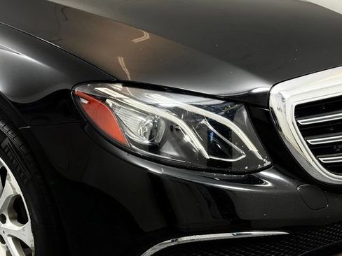 Used 2019 Mercedes-Benz E 300 4MATIC image 15