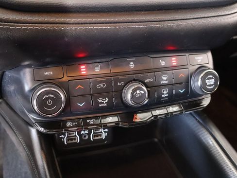 Used 2022 Dodge Durango GT image 7