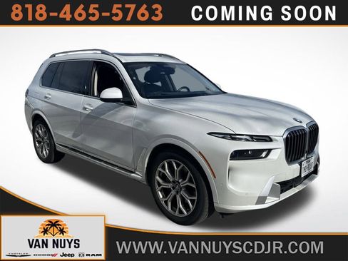 Used 2024 BMW X7 xDrive40i image 1
