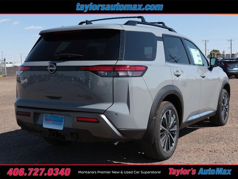 New 2026 Nissan Pathfinder Platinum w/ Accent Package AWD/4WD image 4