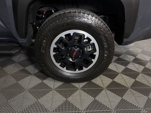 Used 2026 Toyota 4Runner TRD Off-Road AWD/4WD image 10