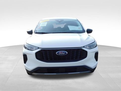 Used 2025 Ford Escape Active AWD/4WD image 8