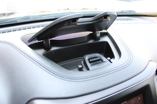 Used 2019 Jeep Cherokee Latitude Plus w/ Cold Weather Group AWD/4WD image 20