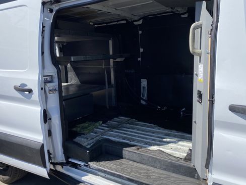Used 2019 Ford Transit 250 148 Low Roof RWD image 15