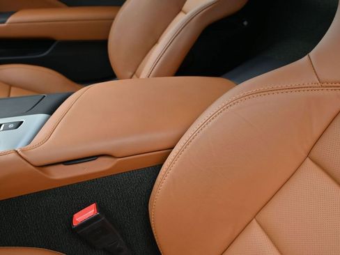 Used 2016 Chevrolet Corvette Z06 w/ 3LZ Preferred Equipment Group image 17